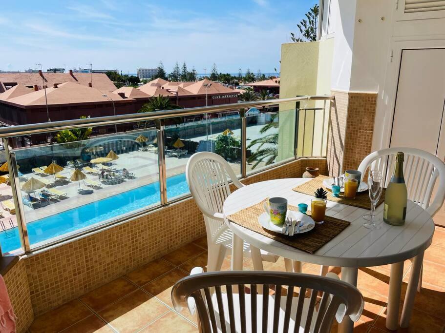 Seaview Apartment Near Yumbo Maspalomas  Bagian luar foto